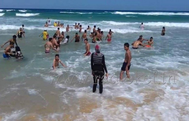 تواصل تظاهرة سباحة ونشاط في الهواء الطلق بشاطىء الزوارع10