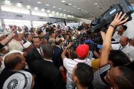 رئيس الجمهورية يواكب انطلاق الرحلة الاولى للحجيج التونسيين 8